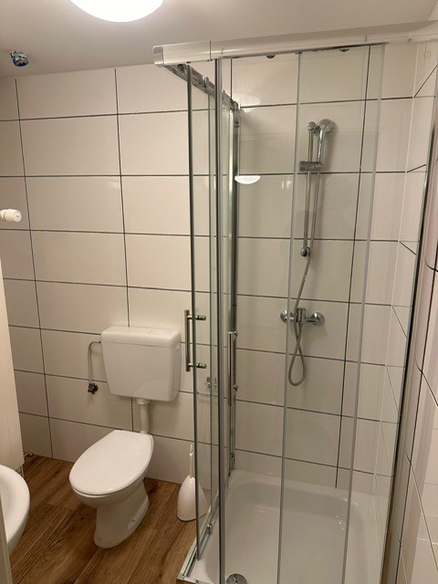 Frisch renovierter Hobbyraum im Herzen von Basel 8