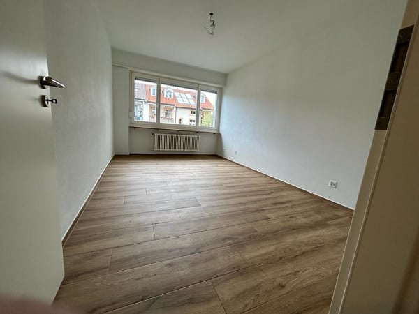 Helle 2.5-Zimmer-Wohnung an der Dornacherstrasse in Basel 4