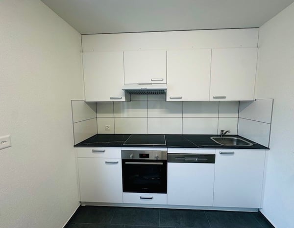 Helle, renovierte 3.5-Zimmerwohnung mit Balkon per sofort in Münchenstein zu vermieten 14
