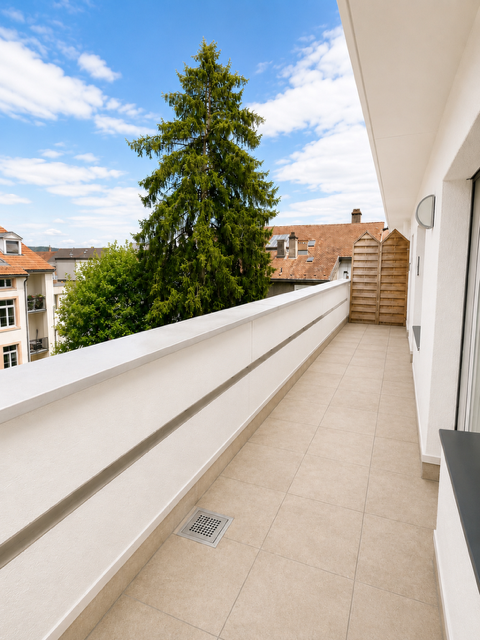 Helle Dachgeschosswohnung verfügt über 2 Balkone und Stadtblick – 1.5 Zimmer in Basel 2