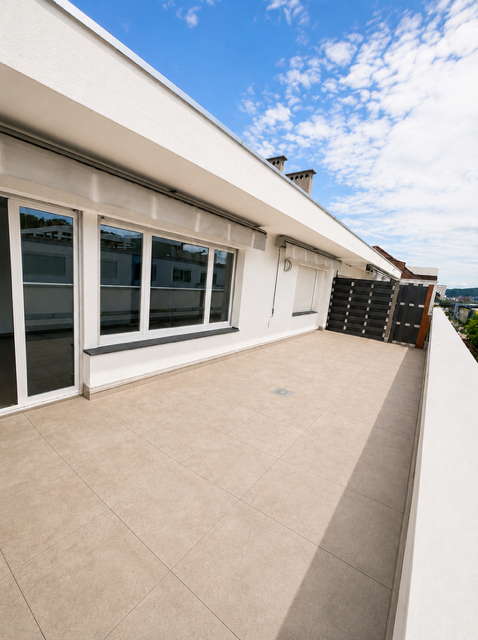 Helle Dachgeschosswohnung verfügt über 2 Balkone und Stadtblick – 1.5 Zimmer in Basel 23