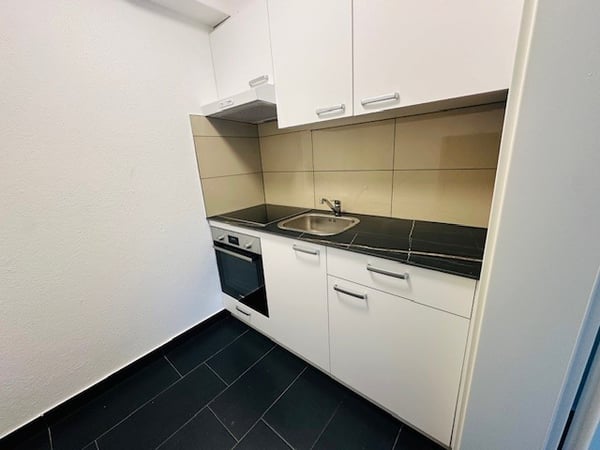 Gemütliche, charmante 2.5-Zimmer-Wohnung im Herzen von Basel Nähe Rhein 12