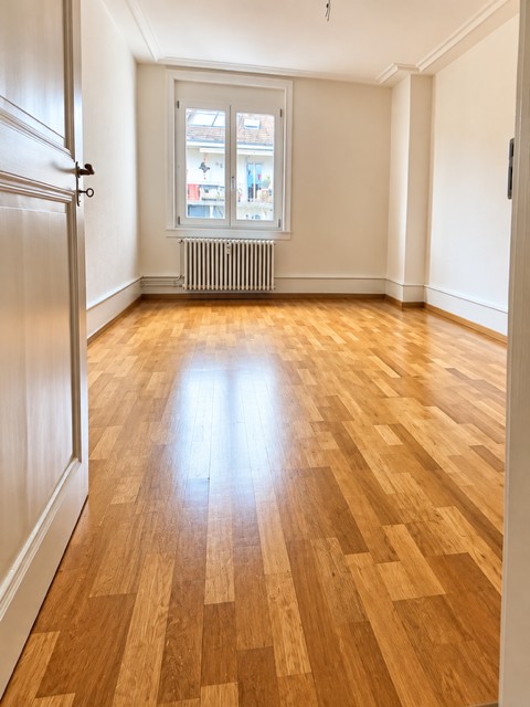 Schöne 2-Zimmer-Altbauwohnung mit Gartenbenutzungzu vermieten 2