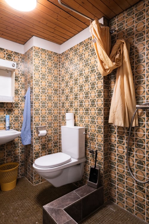 Altstadtliegenschaft mit Bäckerei und Maisonette-Wohnung inkl. Dachterrasse 7