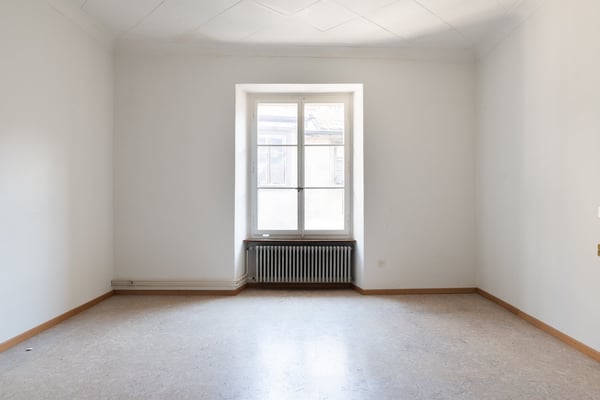 Altstadtliegenschaft mit Bäckerei und Maisonette-Wohnung inkl. Dachterrasse 13