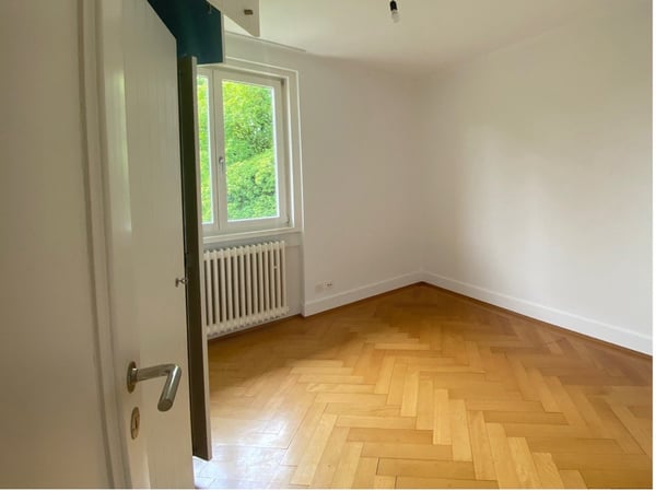 Herrschaftliches Haus mit riesigem Garten im Steingrubenquartier 8