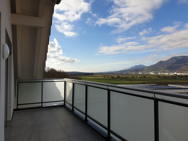 Hoher Ausbaustandard & traumhafte Aussichten 2