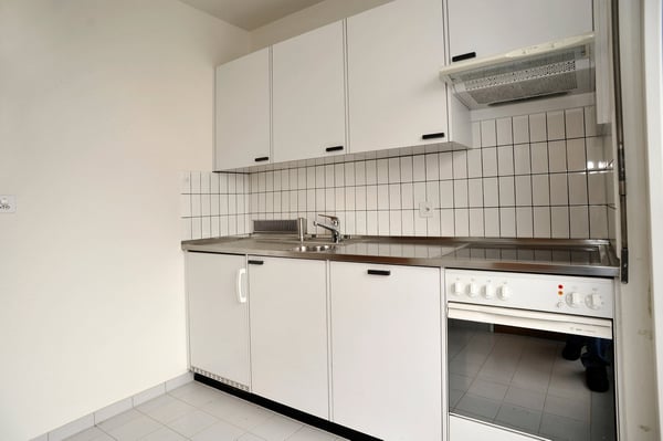 Moderne 2-Zimmer-Wohnung mit Balkon im Gothelfquartier Basel 1