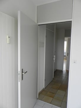 Moderne 2-Zimmer-Wohnung mit Balkon im Gothelfquartier Basel 3