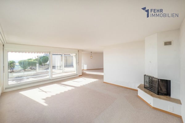 Fehr Immobilien - 1½-Zimmer-Terrassenwohnung mit Alpensicht 3