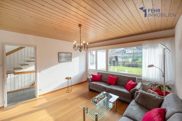 Fehr Immobilien - Freistehendes 1½-Zi.-Einfamilienhaus 3