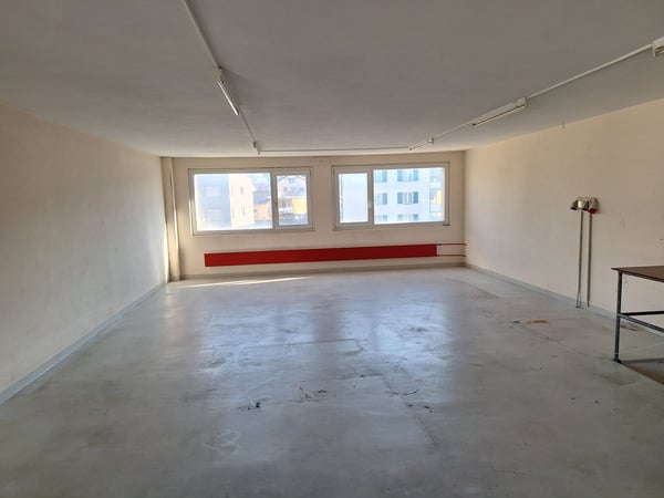 Vielseitige Gewerberäume mit Lagerfläche in Rothrist zu vermieten 3