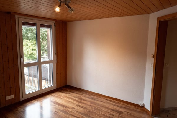 Grosszügige 6.5-Zimmer-Wohnung mit grosser Terrasse und Garten 7