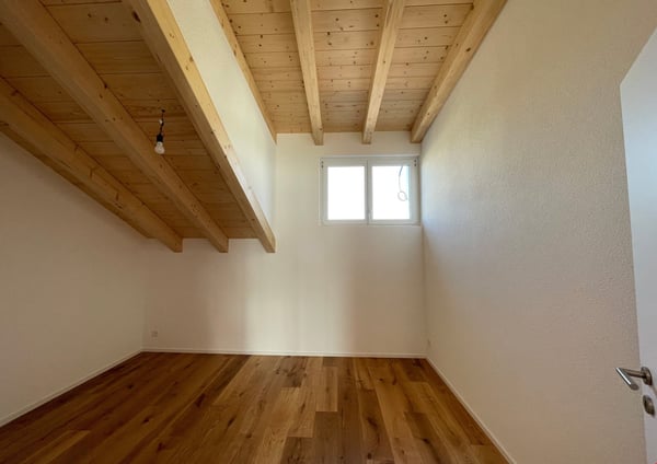 neue Dach-Loftwohnung 2.5 Zimmer 8