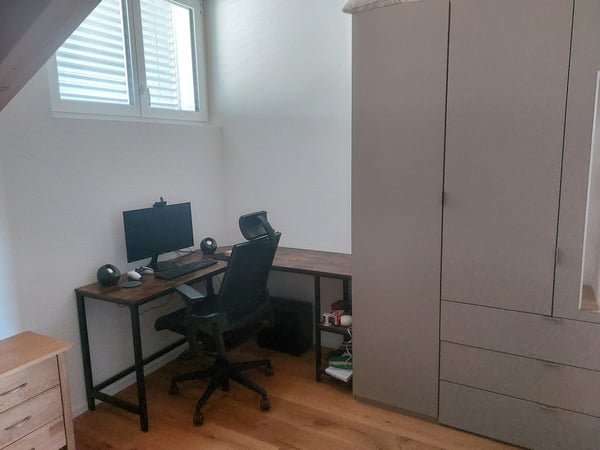 neue Dach-Loftwohnung 2.5 Zimmer 10