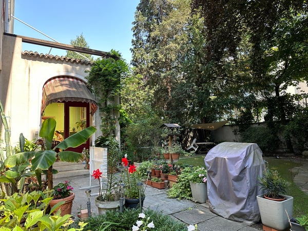 Gellert: Prestigious 480 sqm Art Nouveau villa with beautiful garden 12