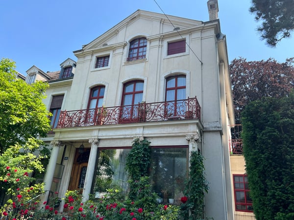 Gellert: Prestigious 480 sqm Art Nouveau villa with beautiful garden 14