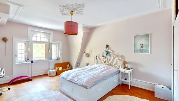 Highly renovated Art Nouveau Villa in the Paulus District with a large City Garden 13