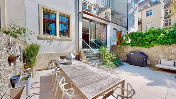 Highly renovated Art Nouveau Villa in the Paulus District with a large City Garden 8