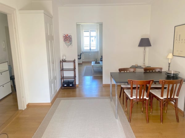 1 - Zi-Altbauwohnung im Bachlettenquartier in charmantem Jugendstil-Mehrfamilienhaus 3