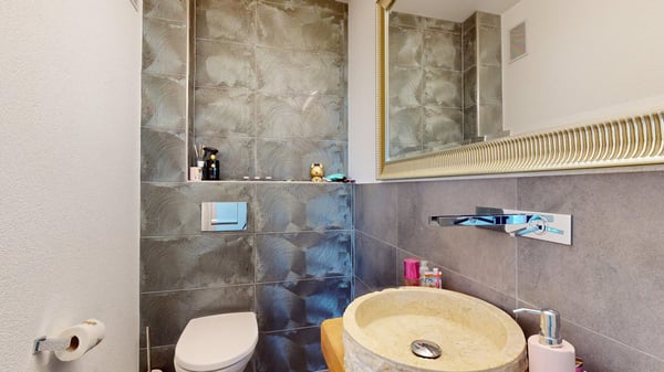 Helles Einfamilienhaus mit traumhafter Panoramaaussicht,Doppelgarage, gr. Aussenbereich & Lift 6