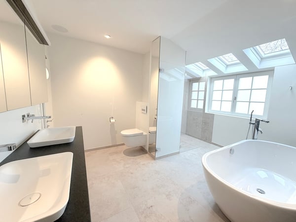 Stylish 10-Room Townhouse in a Prime Location in Riehen with a Stunning Garden and Garage Box 10