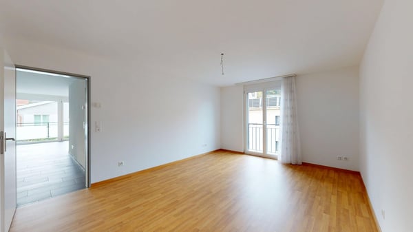 Attraktive 3,5-Zi.-Wohnung mit Balkon, Lift und Tiefgarage in zentraler Lage von Laufen 7