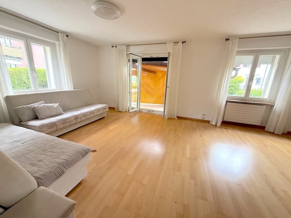 5 Zi.-Reihenhaus mit grossem Wintergarten an familienfreundlicher Wohnlage 4