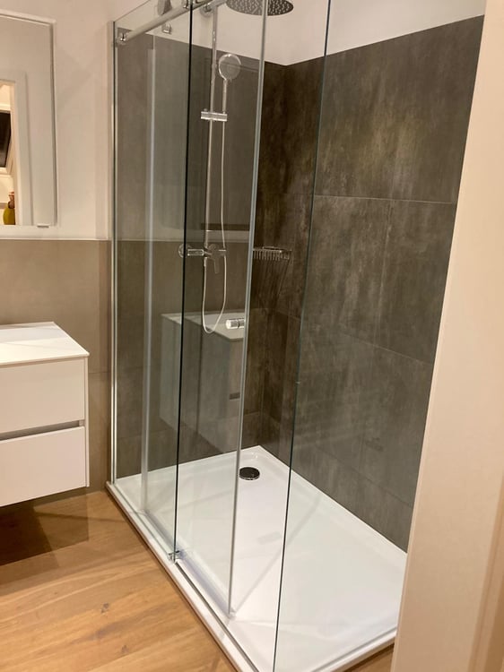 Grosse 3 1/2- Zimmer Traumwohnung sucht neue Bewohner/innen 6