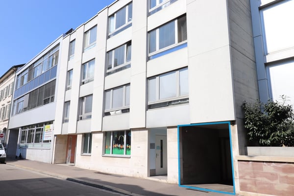 Nähe Heuwaage: Autoeinstellhallenplatz am CityRing zu vermieten 16