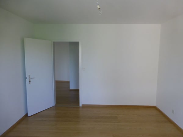 Grosszügige 3 Zimmer-Genossenschaftswohnung nahe zum Rhein! 6