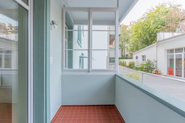 Charmante und gemütliche 2-Zimmer-Altbauwohnung mit Balkon 5