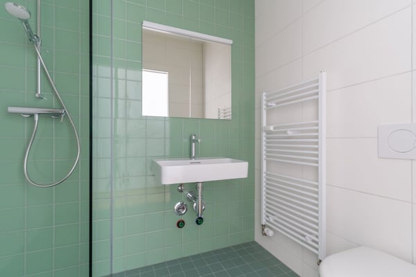 Charmante und gemütliche 2-Zimmer-Altbauwohnung mit Balkon 4