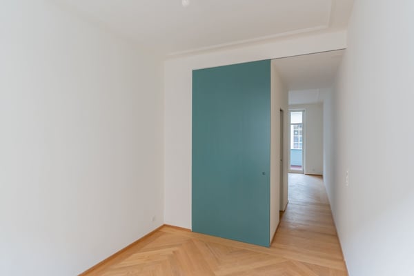 Charmante und gemütliche 2-Zimmer-Altbauwohnung mit Balkon 8