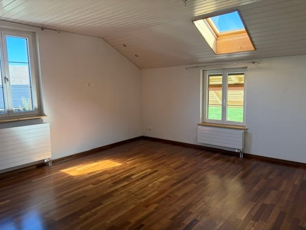 Suchen Sie das Besondere? Zu vermieten Alte Käserei mit viel Platz und grosszügigem Umschwung 14