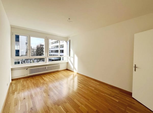 Attraktive Stadtwohnung am Aeschenplatz 3