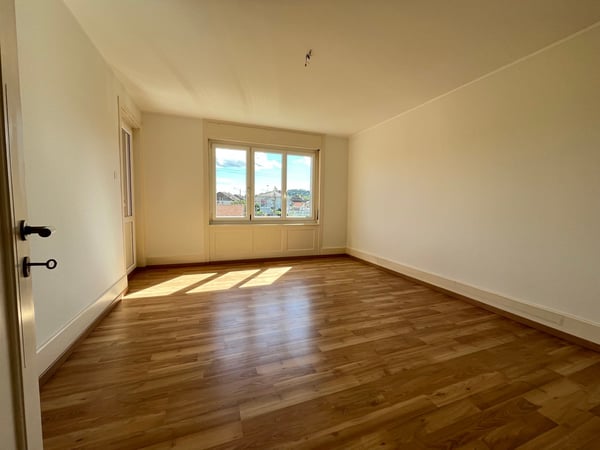 Charmante Wohnung - frisch renoviert und sofort verfügbar 8