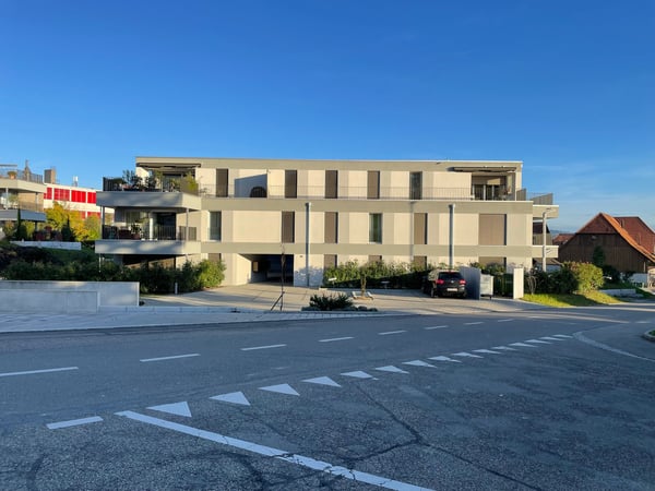 Einstellhallenplatz in Täuffelen zu vermieten 1