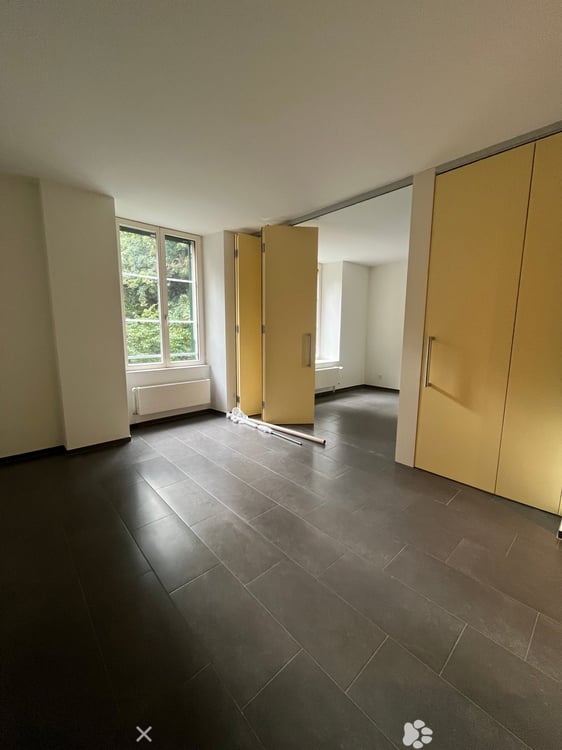 Renovierte 2.5-Zimmer-Altbauwohnung / Appartement rénové de 2,5 pièces 6