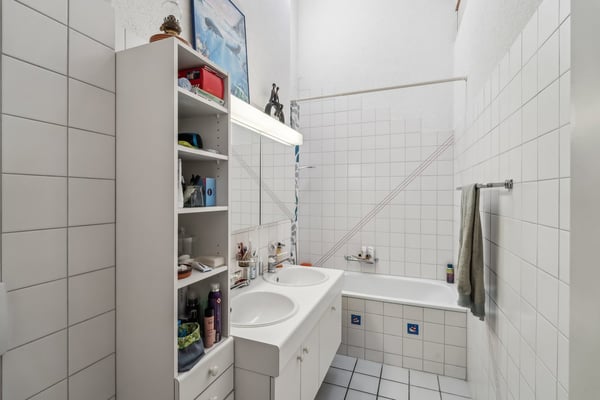 Charmante Dachwohnung mit Weitsicht 10