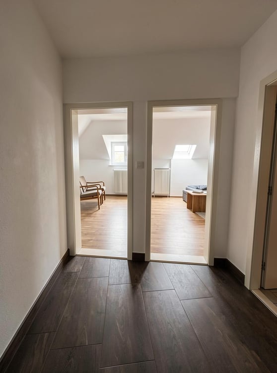 Helle 2-Zimmer-Dachwohnung in Biel - sofort verfügbar 5