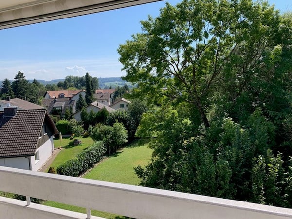 Helle 3.5-Zimmer-Wohnung mit Balkon in Bellach 7