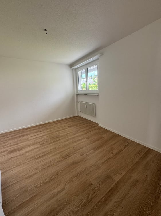 Helle 3.5-Zimmer-Wohnung mit Balkon in Bellach 5