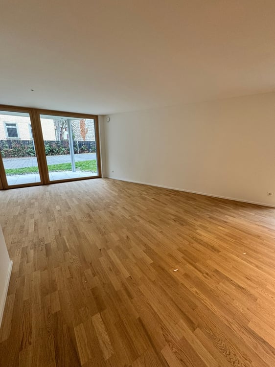 SOMMERAKTION: 1. Mietzins gratis - Moderne, offene Wohnung im Zentrum 8