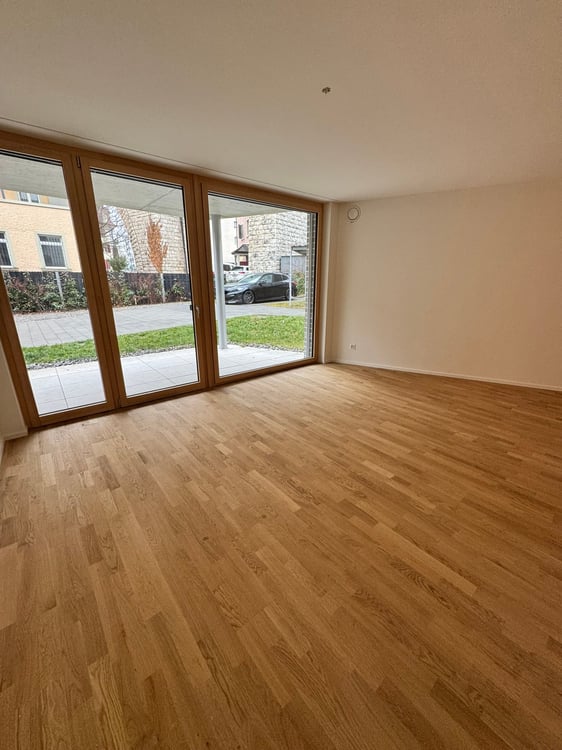 SOMMERAKTION: 1. Mietzins gratis - Moderne, offene Wohnung im Zentrum 9