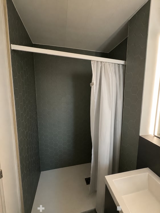 Moderne 2.5-Zimmer-Wohnung mit Balkon und Aussicht 5