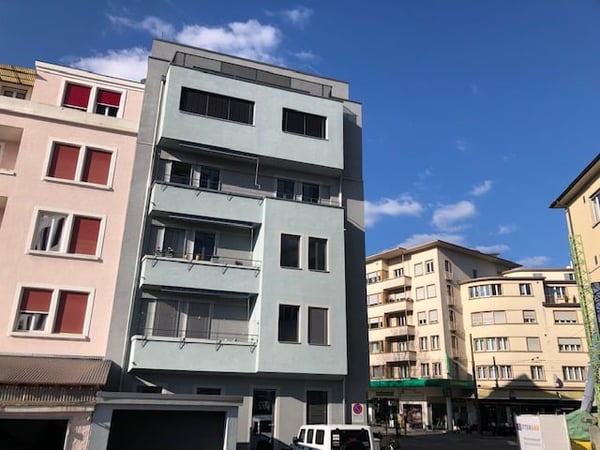 Moderne 2.5-Zimmer-Wohnung mit Balkon und Aussicht 12