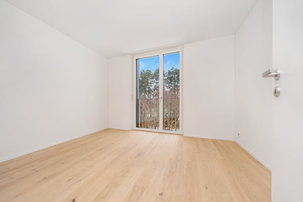 Neuwertige 2.5-Zimmerwohnung im 4. Obergeschoss 4