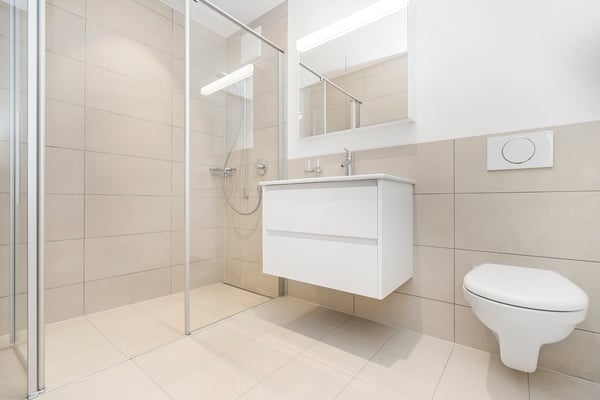 Neuwertige 2.5-Zimmerwohnung im 4. Obergeschoss 5