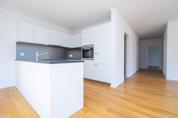 Grosszügige 3.5-Zimmerwohnung an zentraler Lage 2